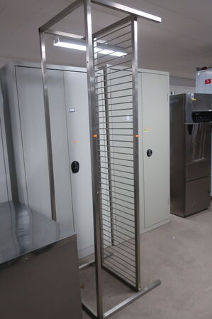 Stel til bord m.v. i rustfri stål ca. 210 cm bred