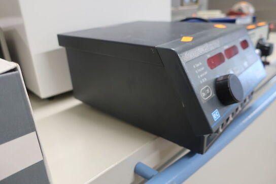 Variabel strømforsyning E-C EC135-90