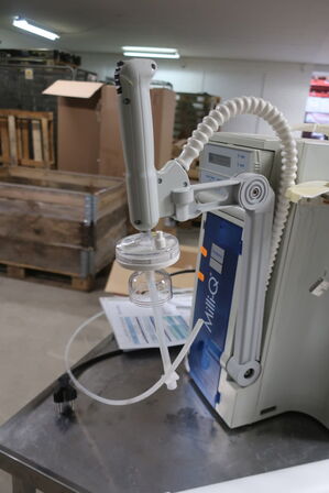 Vandrensningsanlæg MILLIPORE Milli-Q Academic