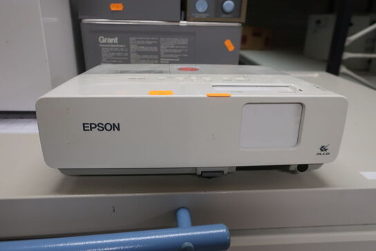 Projektor EPSON EMP-83H