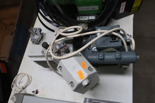 Pumpe TRIVAC / LEYBOLD-HERAEUS AF 4-8