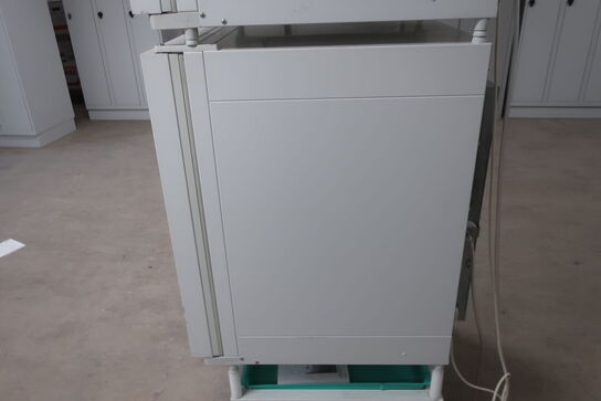 Inkubator THERMO SCIENTIFIC HERAcell 150i