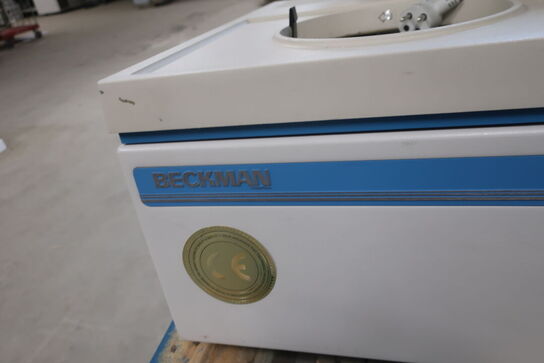 Centrifuge BECKMAN Optima TLX