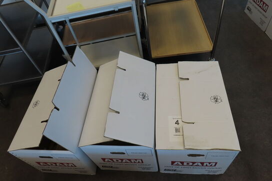 3 kasser med indhold