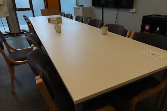 4 stk. Borde inkl. 24 stk. stole