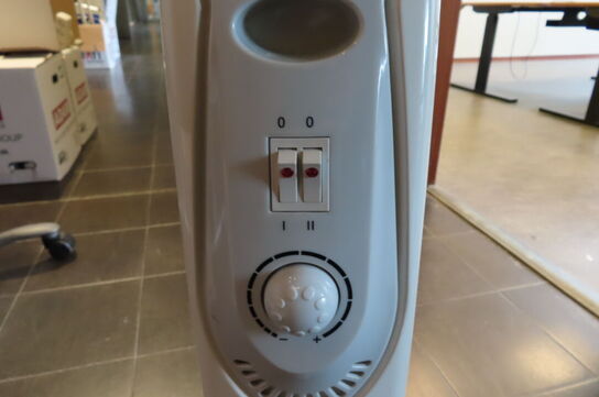 Reol, stol + diverse 