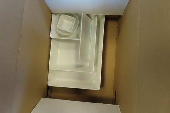 3 kasser med indhold