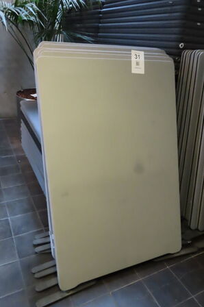 9 stk. Afskærmninger 