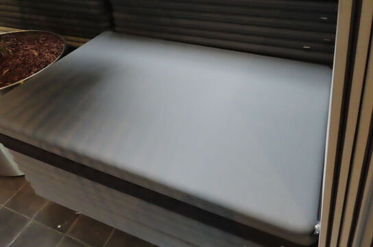 20 stk. Afskærmninger + fødder