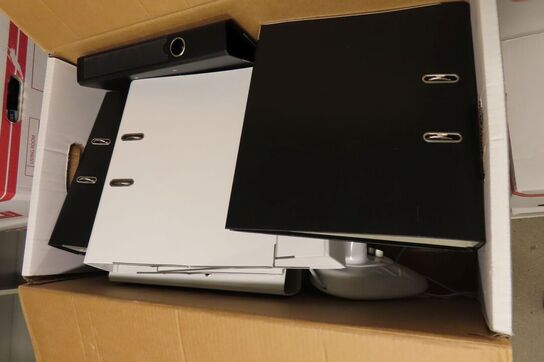 4 kasser med indhold