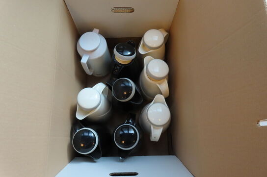 4 kasser med indhold