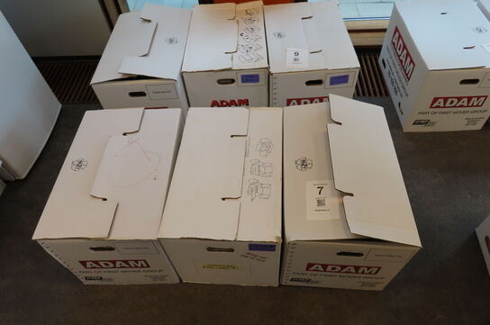 3 kasser med indhold