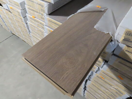 100 kvm. Parketgulv - Oak Eleganza smoked