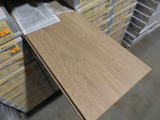 70 kvm. Parketgulv - Oak Flavia Nature