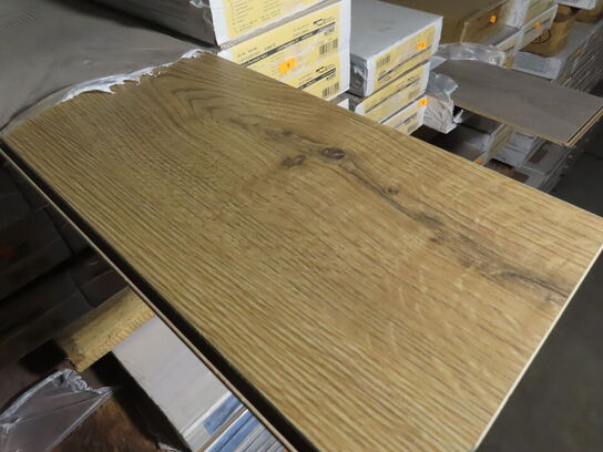 28 kvm. Parketgulv - Oak Portland nature