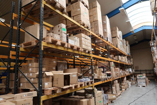 12 fag pallereoler uden indhold