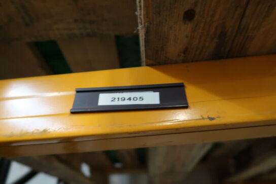 3 stk. paller med plastikasser 