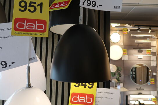 LIGA STORM Ø18 MAT SORT PENDEL