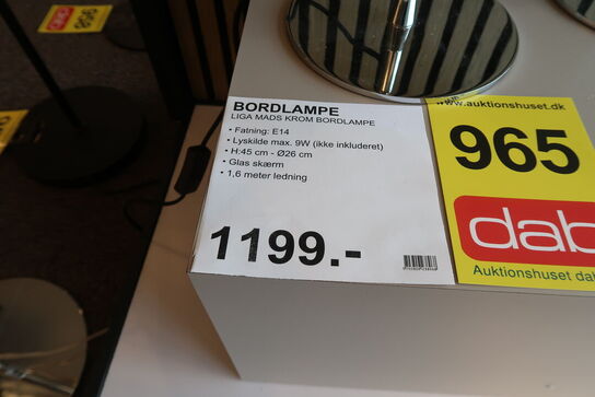 LIGA MADS KROM BORDLAMPE