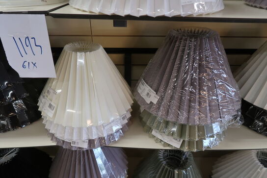 61 stk. ass. Lampeskærme 