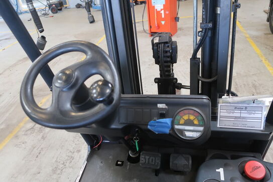 Gaffeltruck LINDE E 16 C