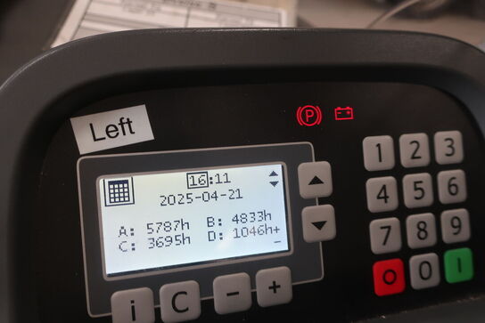 Reachtruck TOYOTA RRE 140B