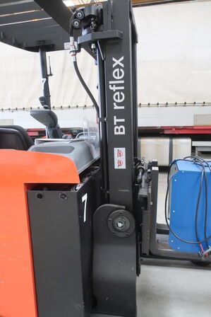 Reachtruck TOYOTA RRE 140B