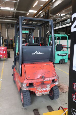 Gaffeltruck LINDE E 16 P
