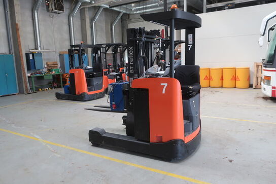 Reachtruck TOYOTA RRE 140B