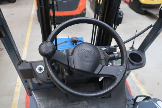 Gaffeltruck TOYOTA Traigo 48 / 16 8FBE16T