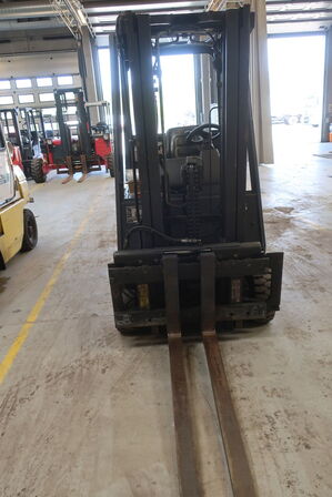 Gaffeltruck LINDE E 16 C