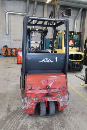 Gaffeltruck LINDE E 16 C