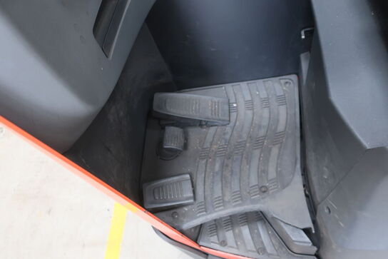 Reachtruck TOYOTA RRE 140B