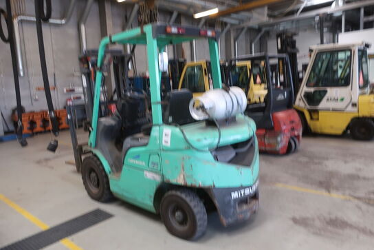 Gaffeltruck MITSUBISHI GRENDIA 25