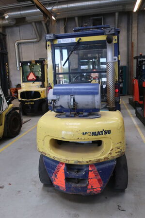 Gaffeltruck KOMATSU FH25HT