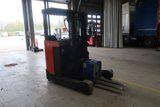 Reachtruck TOYOTA RRE 140B