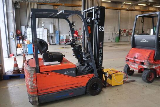 Gaffeltruck TOYOTA 5FBE15