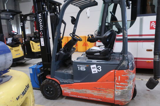 Gaffeltruck TOYOTA Traigo 48 / 16 8FBE16T