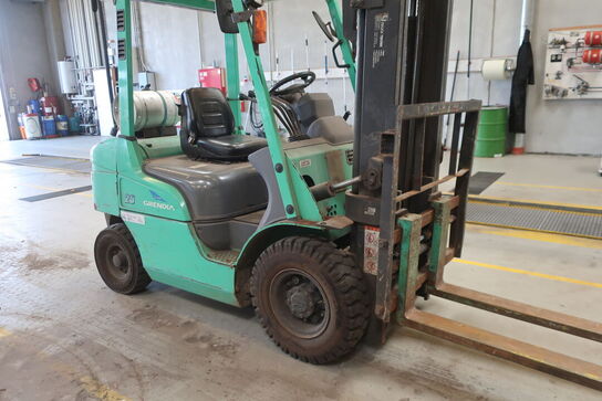 Gaffeltruck MITSUBISHI GRENDIA 25