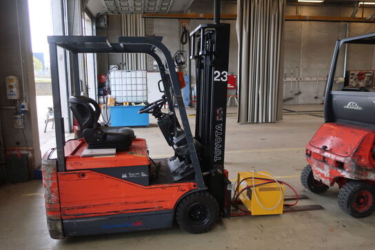 Gaffeltruck TOYOTA 5FBE15