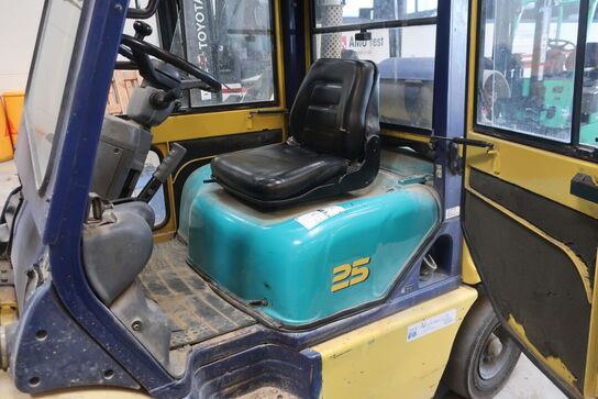 Gaffeltruck KOMATSU FH25HT