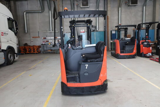 Reachtruck TOYOTA RRE 140B