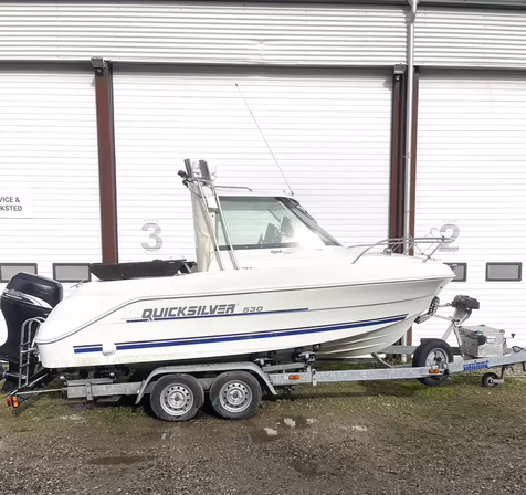 18' Quicksilver 530 Pilothouse m. Suzuki 70 hk & Variant boggietrailer – Komplet sæt
