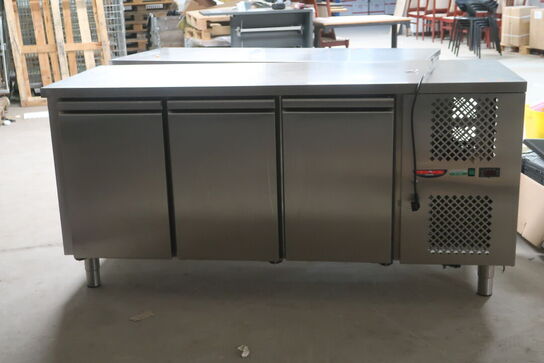 Kølebord TECHNODOM - 3 skabe