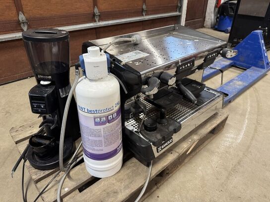 Espressomaskine RANCILLIO Classe 5 samt kaffekværn