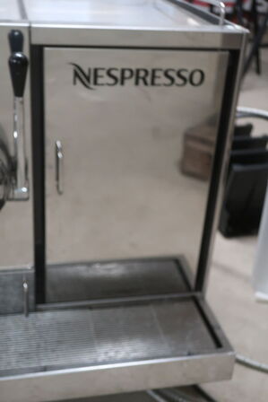 Kaffebrygger NESPRESSO Aguila 220