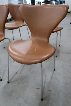 4 stk. Spisebordsstole FRITZ HANSEN "7'eren"