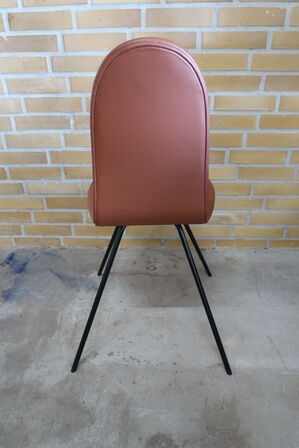 Spisebordsstol HOWE "Tongue Chair" (Udstillingsmodel)