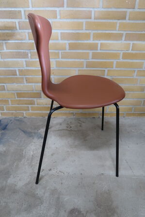 Spisebordsstol HOWE "Munkegaard-stol" (Udstillingsmodel)