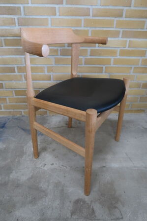 Armstol FRITZ HANSEN PP58 Eg / Læder